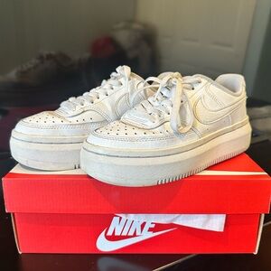 Nike Court Vision Alta - Size 6